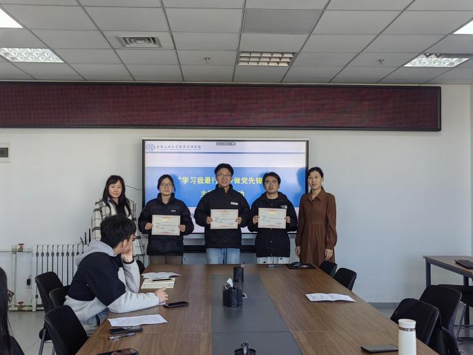 说明: 6c08d19239291590421a153ed330d087 说明: 6c08d19239291590421a153ed330d087