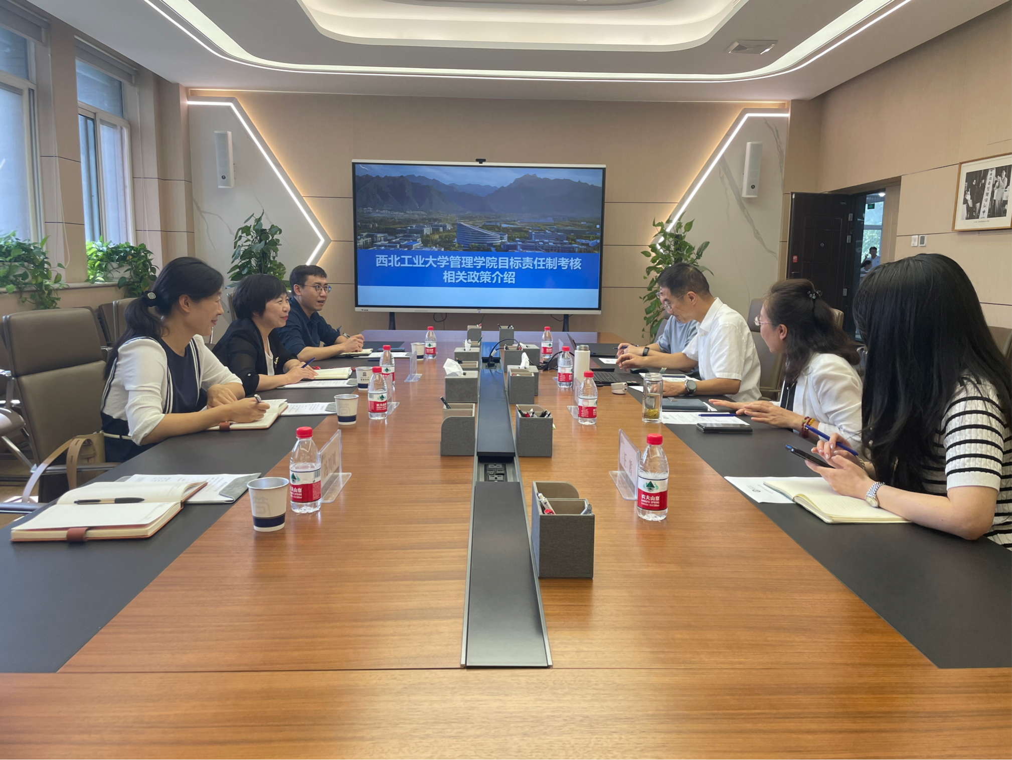 2025-09-21 12:58:03.644000