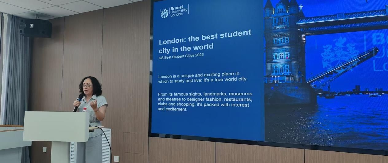 说明: 127e59c5b8e45e9d485f4d5155c62a0