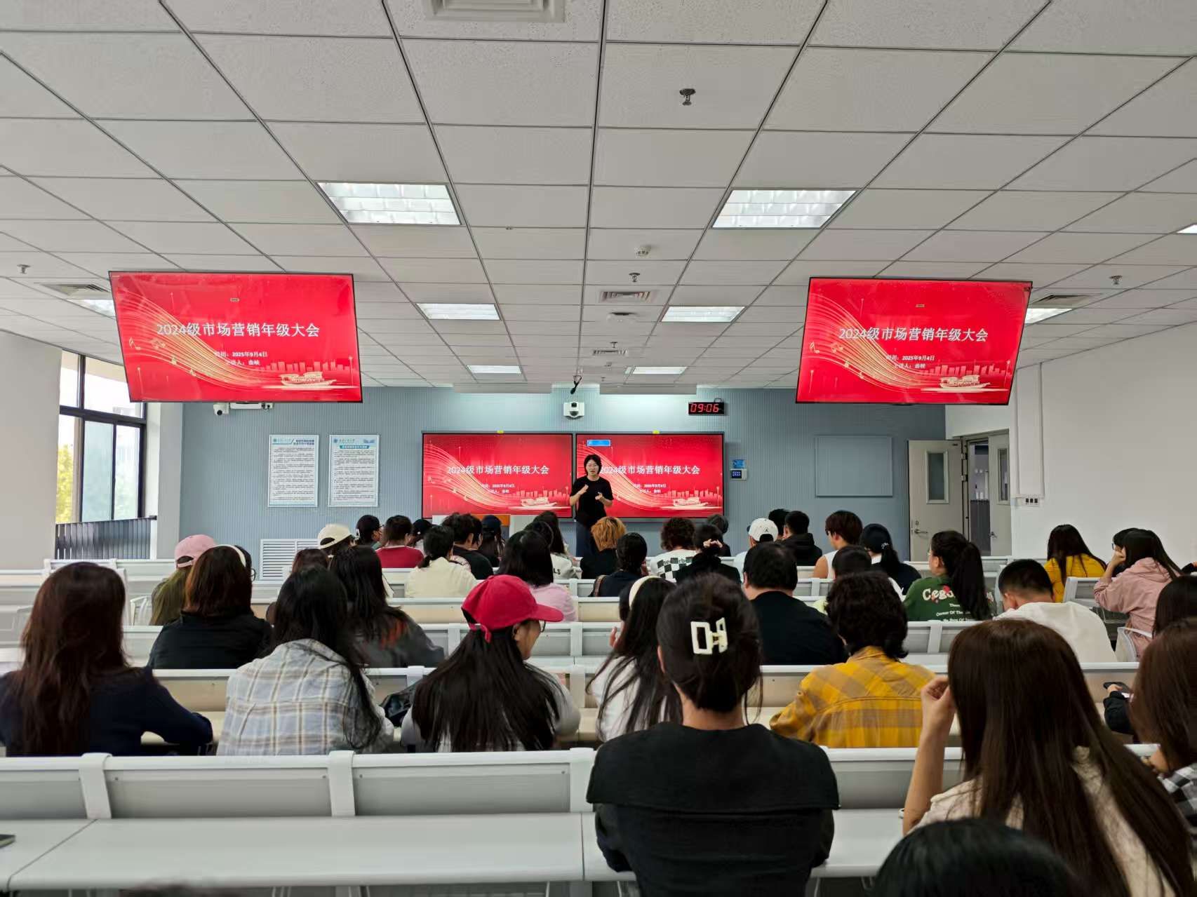 说明: 52f08eb3041dc2634c8aaf0d0b10364c 说明: 52f08eb3041dc2634c8aaf0d0b10364c