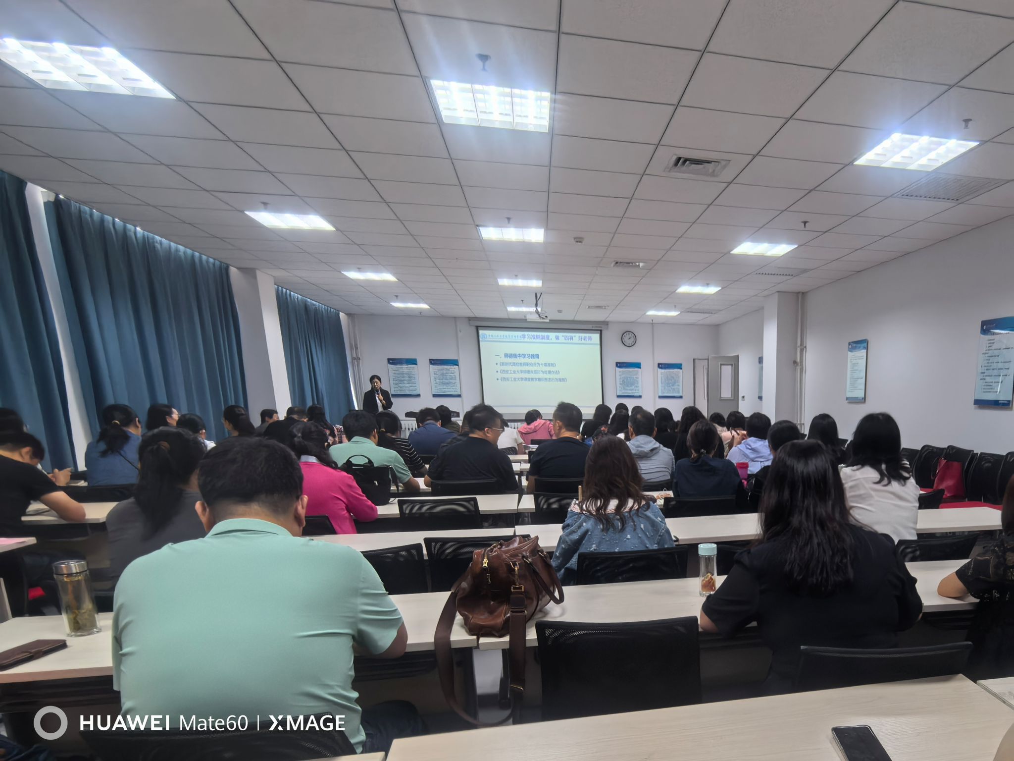 235007C71222BD765E5CC03074AFF107